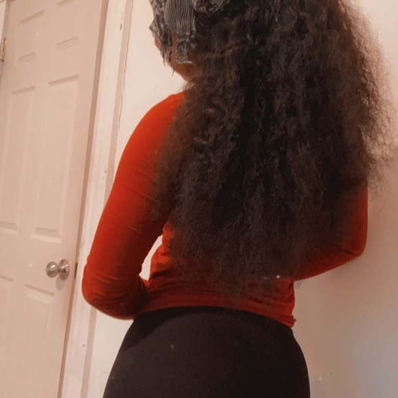 Meet your Posher, Kitana - Picture 1 of 1